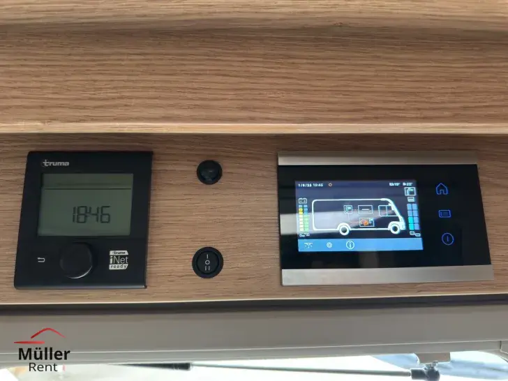 Fahrzeugbild Knaus Sky Ti PLATINUM SELECTION 650 MEG mit Solar #18