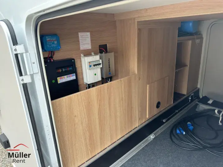 Fahrzeugbild Knaus Sky Ti PLATINUM SELECTION 650 MEG mit Solar #26