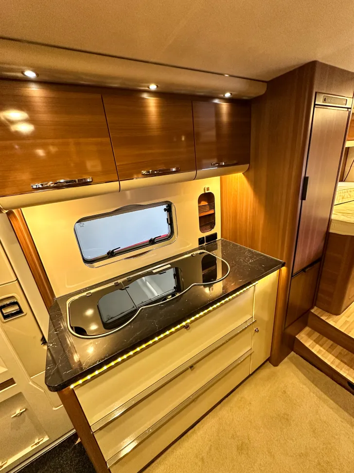 Fahrzeugbild LMC Explorer I 680 G Comfortline #15