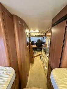 Fahrzeugbild LMC Explorer I 680 G Comfortline #9