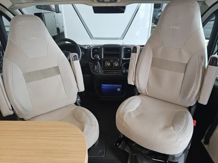 Fahrzeugbild LMC Innovan 600 Oktober 2026 Verfügbar #28