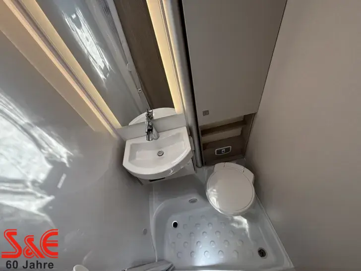 Fahrzeugbild Bürstner Lineo T 690 G #10