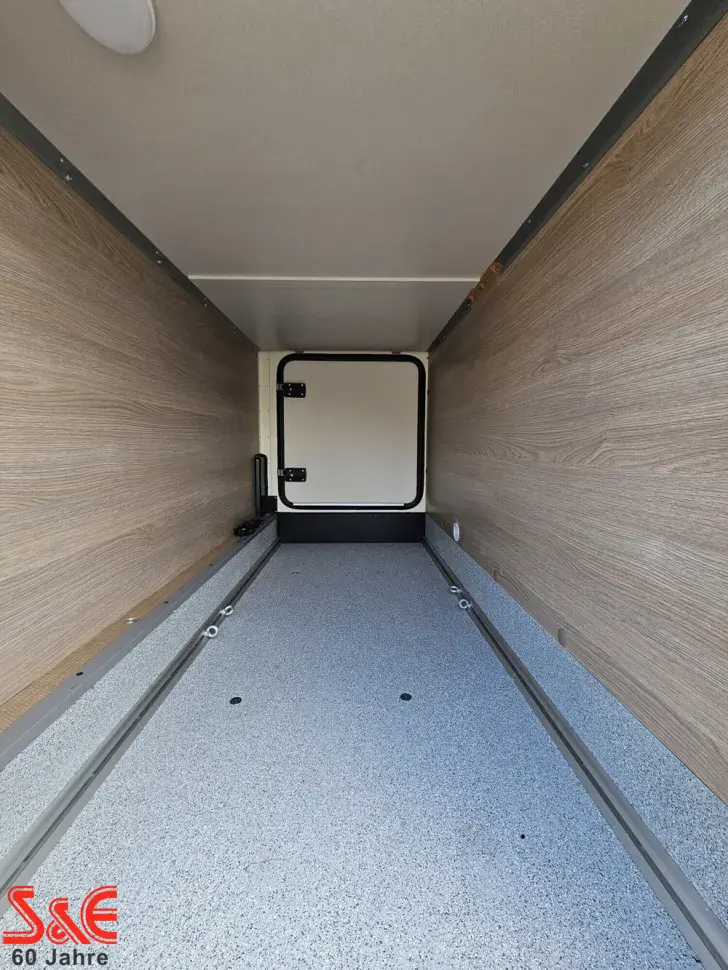 Fahrzeugbild Bürstner Lineo T 690 G #15