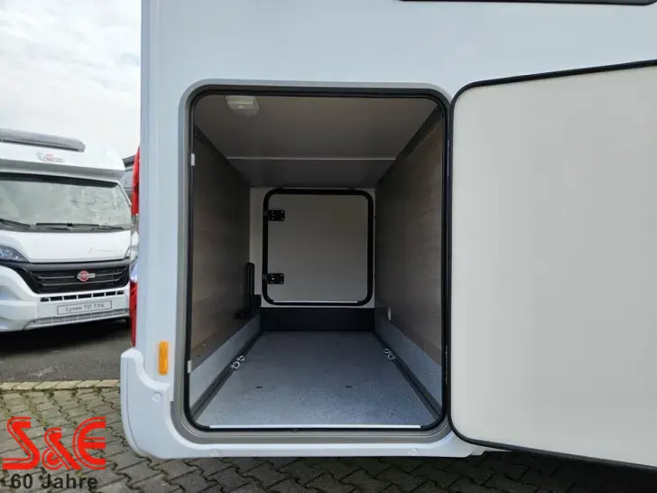 Fahrzeugbild Bürstner Lineo T 690 G #16