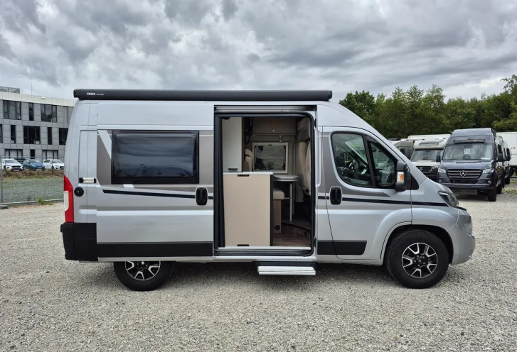 Fahrzeugbild Carado pro CV 540 Combi 4,Radio-Rückfahrkamera,AHK #11
