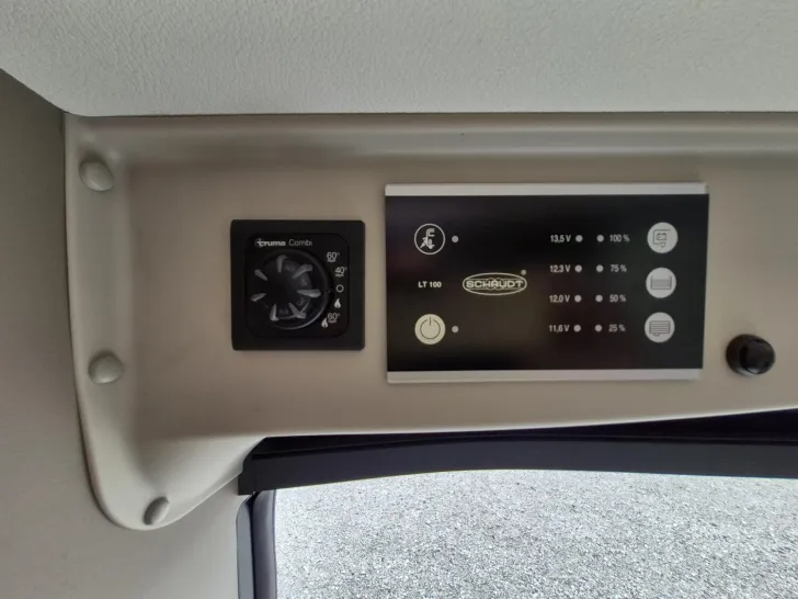Fahrzeugbild Carado pro CV 540 Combi 4,Radio-Rückfahrkamera,AHK #22
