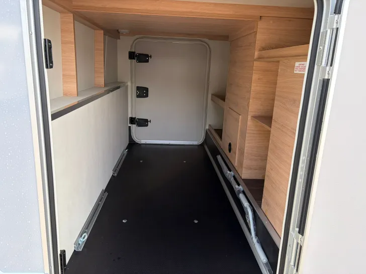 Fahrzeugbild Knaus L!VE WAVE 650 MEG BLACK SELECTION #40