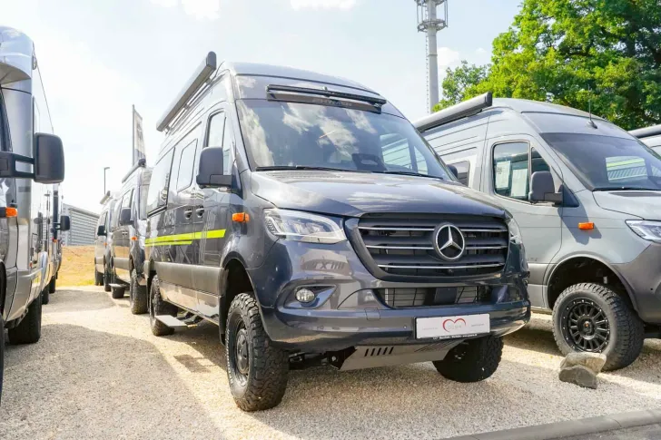 Fahrzeugbild Hymer Grand Canyon S CrossOver 600 VORTEIL: 16.250 EUR #5