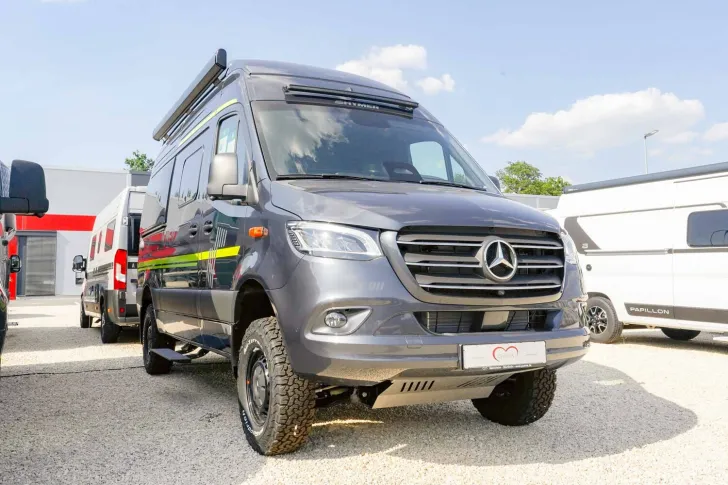 Fahrzeugbild Hymer Grand Canyon S CrossOver 600 VORTEIL: 19.935 EUR #5