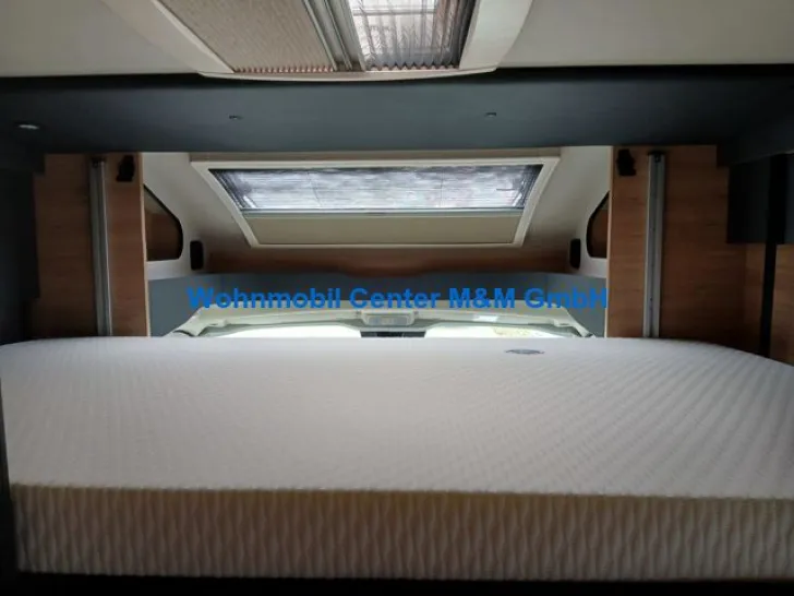 Fahrzeugbild Knaus LIVE WAVE 650 MEG 2027 Platinum Selection #9
