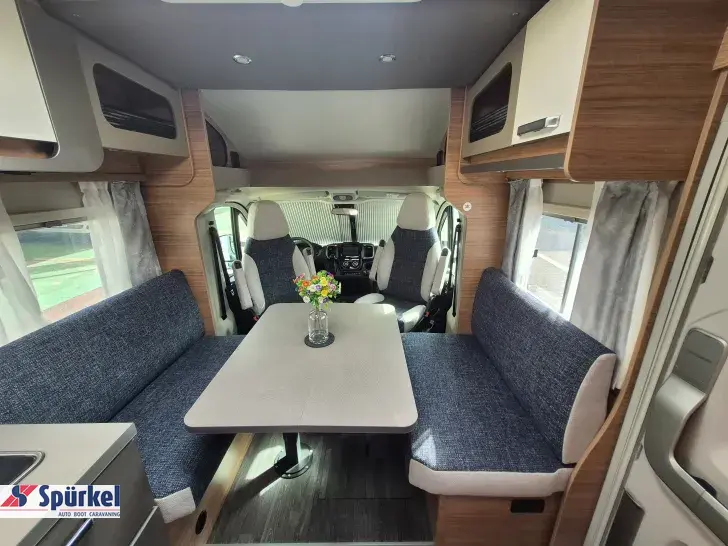 Fahrzeugbild Weinsberg CaraSuite 700 DX *TraumMobil*140*Automatik* #9