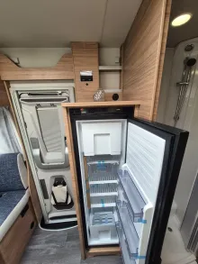 Fahrzeugbild Weinsberg CaraSuite 700 DX *TraumMobil*140*Automatik* #14