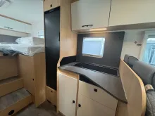Fahrzeugbild Sunlight A 7000 S Markise 4m schwarz*Alkoven #11