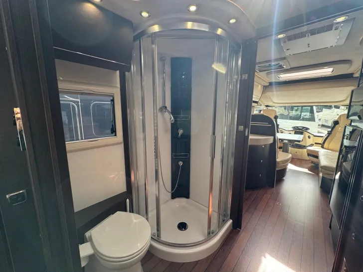 Fahrzeugbild Concorde Charisma 900 M *VOLL*120ltrGasT*4-Kanal-Fed. #14