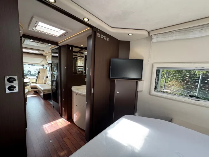 Fahrzeugbild Concorde Charisma 900 M *VOLL*120ltrGasT*4-Kanal-Fed. #16