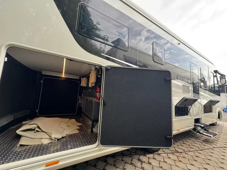 Fahrzeugbild Concorde Charisma 910 MI E&P Stützen*1100Ah Lithium*AHK #16