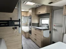 Fahrzeugbild Weinsberg CaraOne 540 EUH Steckdos.+Paket;Rollbett;1700kg #10