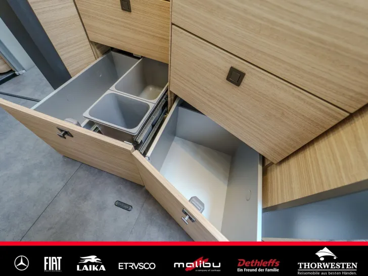 Fahrzeugbild Malibu T 470 RB LE K 4,2t  Luftfeder CHIARO LITHIUM #20