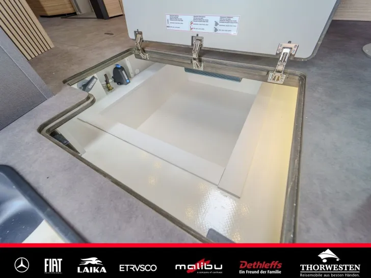 Fahrzeugbild Malibu T 470 RB LE K 4,2t  Luftfeder CHIARO LITHIUM #35