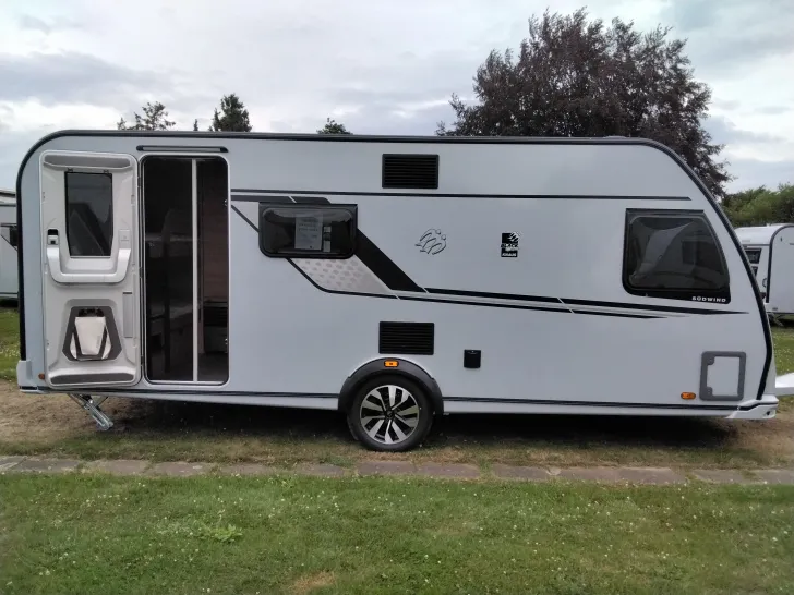Fahrzeugbild Knaus Südwind 540 FDK Black Selection Modell 2026 #13