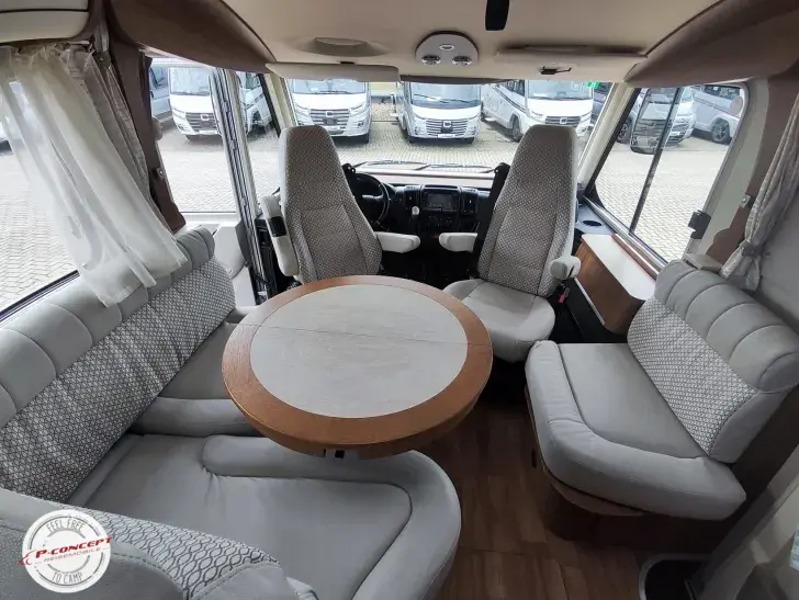 Fahrzeugbild Hymer B-Klasse 704 PremiumLine #10
