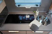Fahrzeugbild Knaus Südwind 540 UE Black Selection | Markise #10