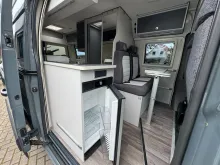 Fahrzeugbild Ahorn Camp VAN 620-Längsbetten-Dieselhzg-Luftfahrw.-Radtr. #24