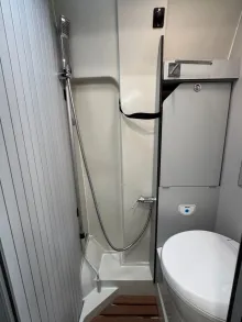 Fahrzeugbild Ahorn Camp VAN 620-Längsbetten-Dieselhzg-Luftfahrw.-Radtr. #28