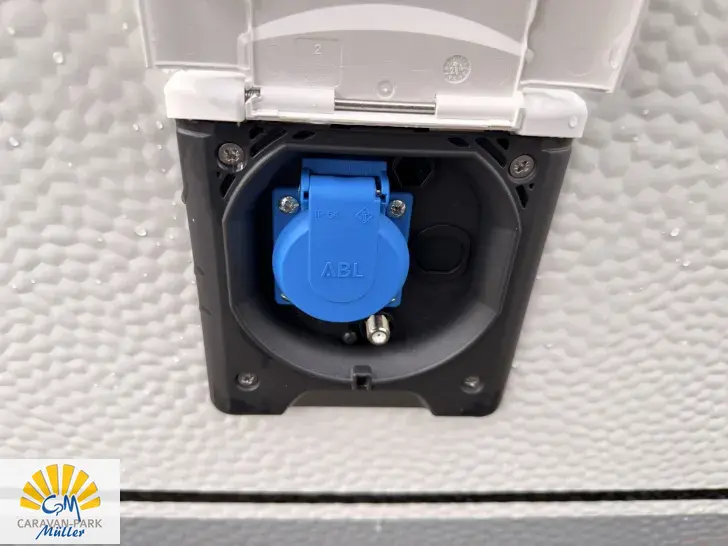Fahrzeugbild Hobby De Luxe 515 UHL Platz für 6 Personen #6
