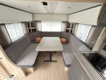 Fahrzeugbild Hobby De Luxe 515 UHL Platz für 6 Personen #10