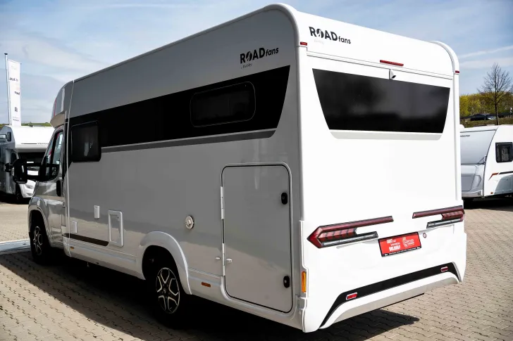 Fahrzeugbild Hobby ONTOUR C 680 GE RoadFans Automatik | Rahmenfenster #3