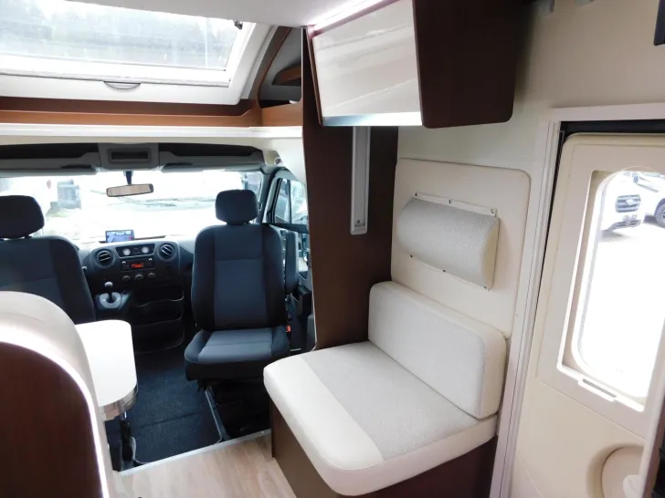 Fahrzeugbild Ahorn Camp Alaska TD Automatik, Hubbett, Luftfeder, TV+SAT #13