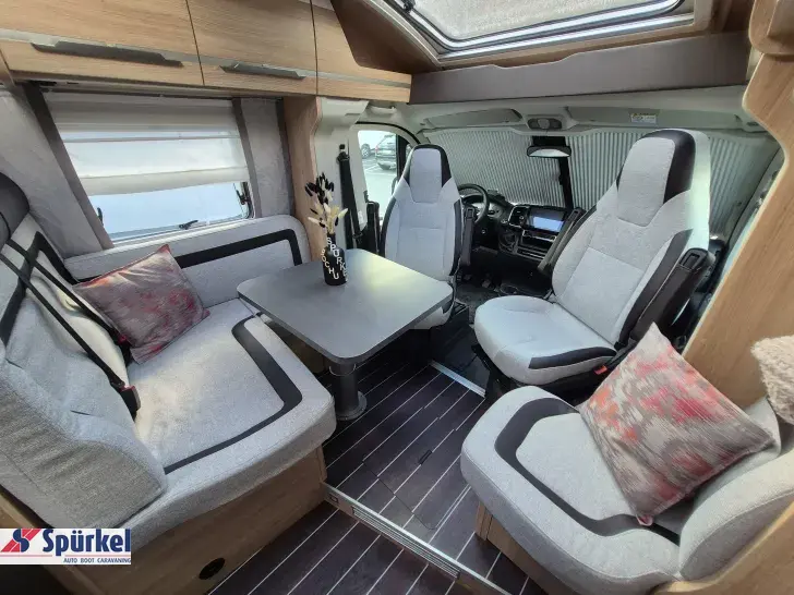 Fahrzeugbild Knaus Sky TI 650 MEG Platinum Selection *TraumMobil mit Tageszulassung #7
