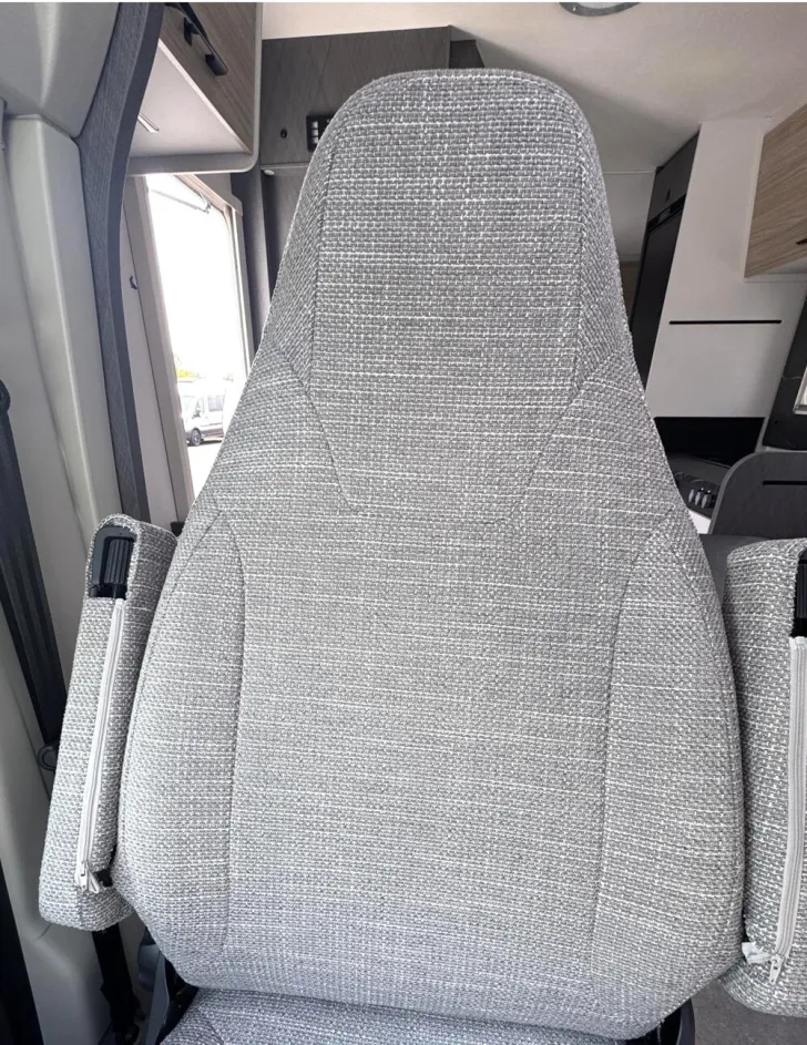 Fahrzeugbild Etrusco T-Modell Base 6.9 SBC #22