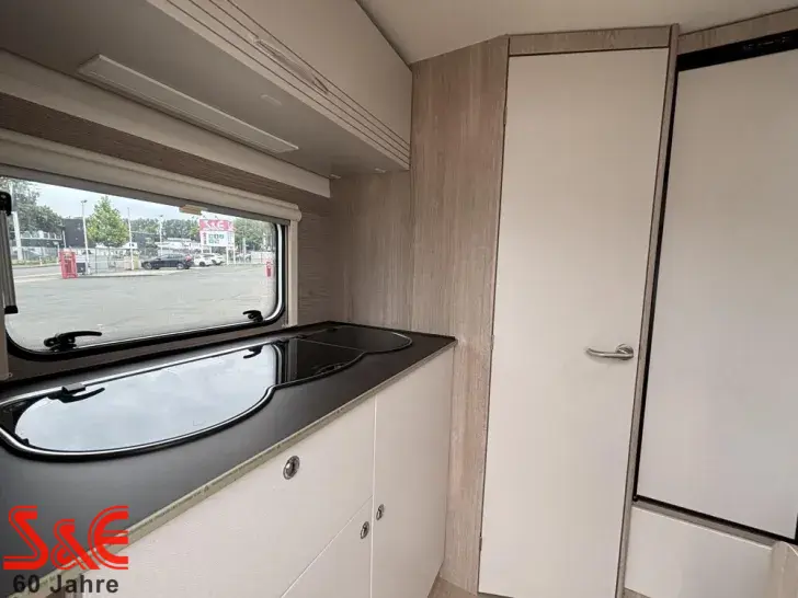 Fahrzeugbild Bürstner Premio Life 425 TS #7