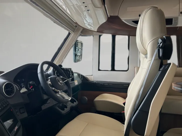Fahrzeugbild Carthago chic e-line I 50 LE DA #7