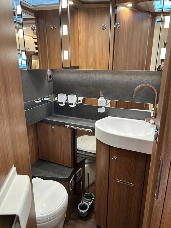 Fahrzeugbild Carthago chic e-line I 50 LE DA #15
