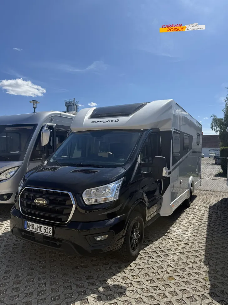 Fahrzeugbild Sunlight Adventure T Ford 680 #3