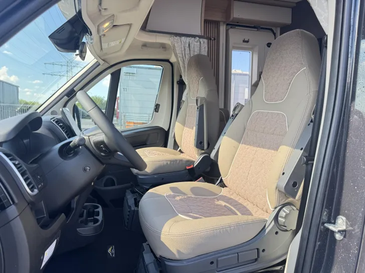 Fahrzeugbild Malibu T 450 RB LE lightweight Fiat #9