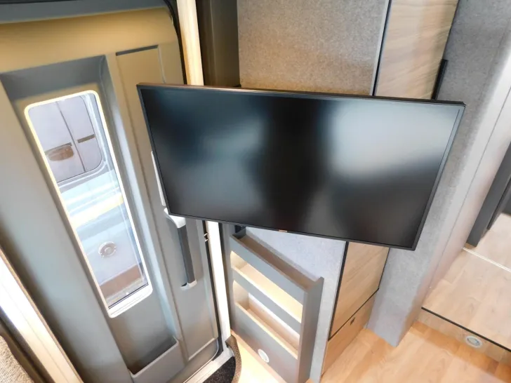 Fahrzeugbild Dethleffs Trend T 7057 EB Klima+Hubbett+Markise+32-Zoll-TV #24