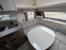 Fahrzeugbild Kabe Royal 560 GLE 2000kg/City-Wasseranschluss/Dunstabzugshaube/Antischlingerkupplung #6