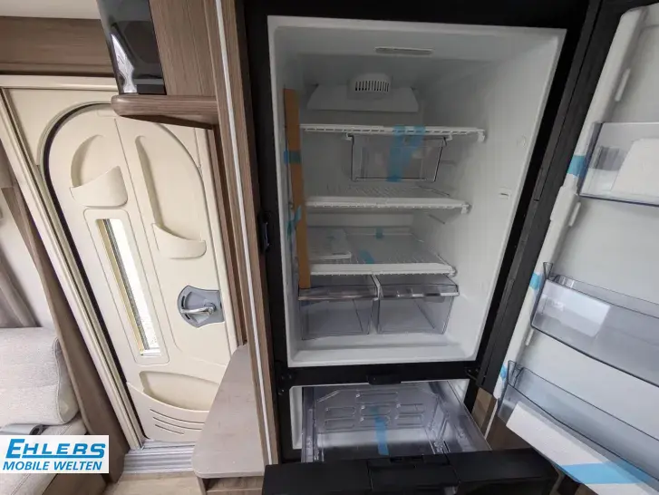 Fahrzeugbild Kabe Royal 560 GLE 2000kg/City-Wasseranschluss/Dunstabzugshaube/Antischlingerkupplung #10