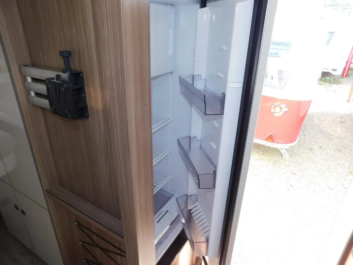 Fahrzeugbild Fendt Tendenza 550 SG 2026er, TV-Halter, Außenklappen #12
