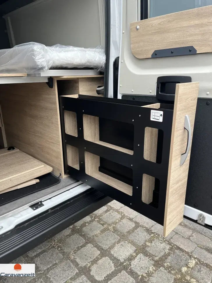 Fahrzeugbild Dethleffs Globetrail 640 ES Automatik+140PS #25