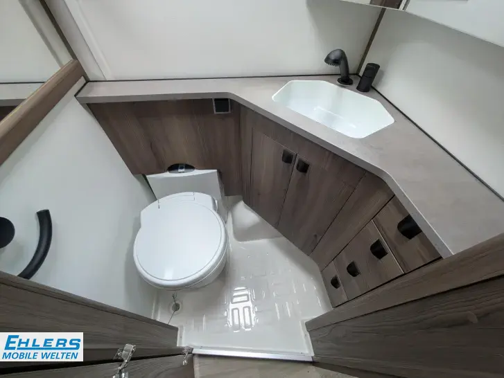 Fahrzeugbild Kabe Royal 560 GLE 2000kg/City-Wasseranschluss/Dunstabzugshaube/Antischlingerkupplung #14