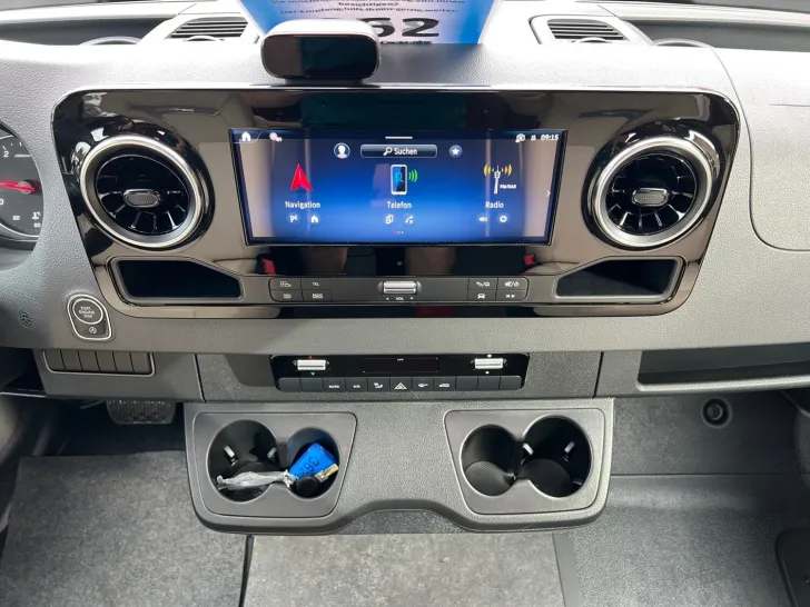 Fahrzeugbild Carthago chic c-line T 4.9 LE Mercedes (362) #12