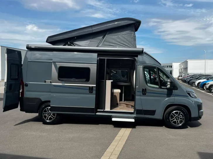 Fahrzeugbild Carado Camper Van 600Pro++Schlafdach+Markise+ACC+Safety #5