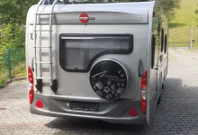 Fahrzeugbild Bürstner Averso 475 TL Nature sehr gut #2