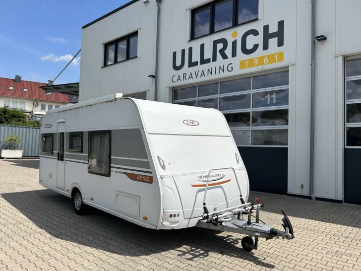Fahrzeugbild LMC Style 450 D #1