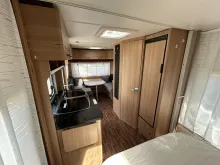 Fahrzeugbild LMC Style 450 D #12